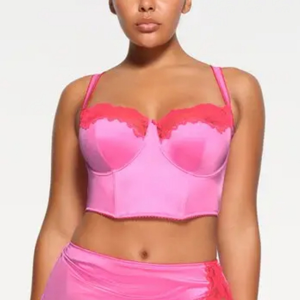 SKIMS Stretch Satin Lace Balconette Crop Corset